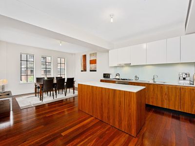 407 / 2 York Street, Sydney