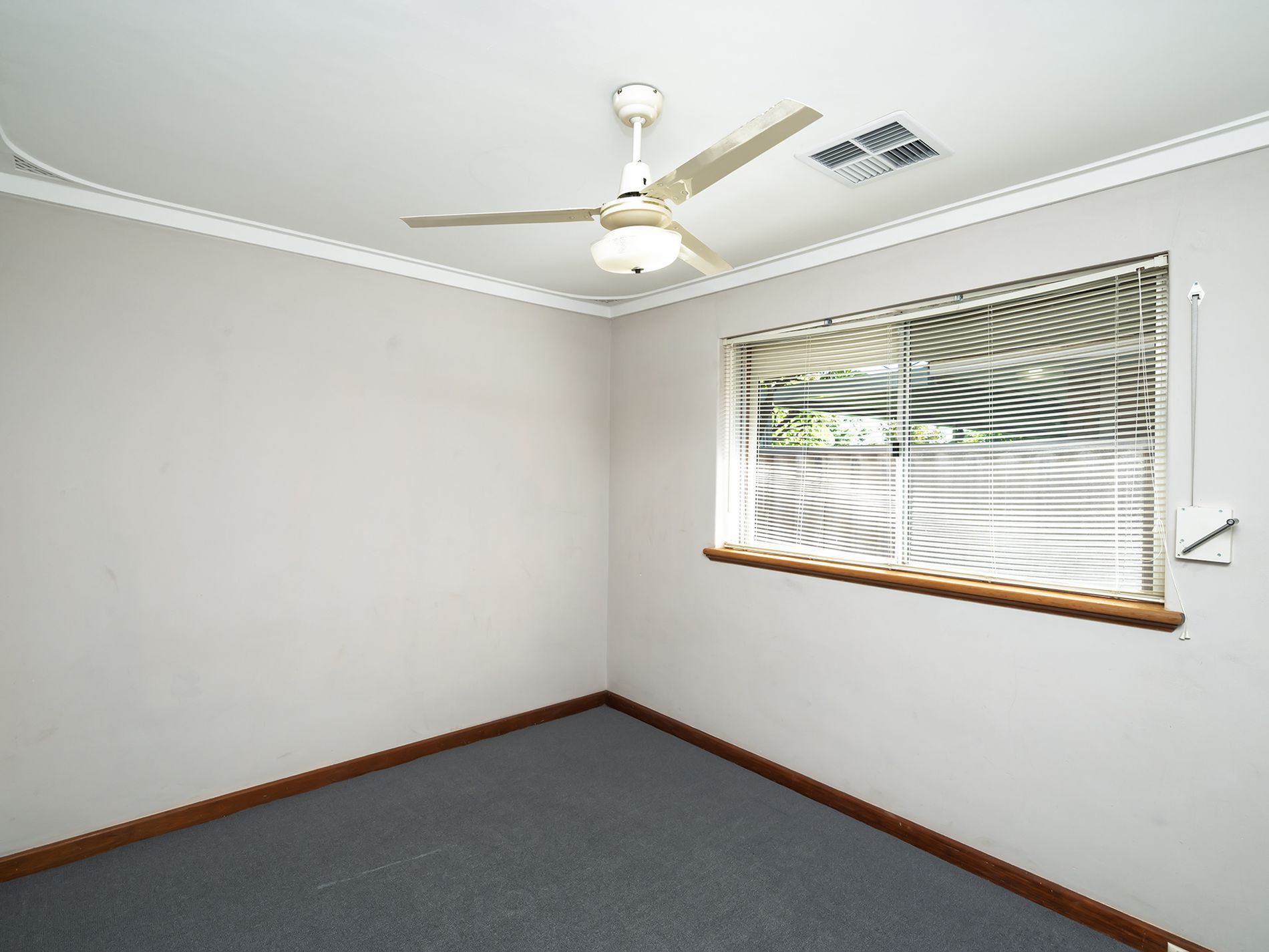 9A Bertram Street, Dianella