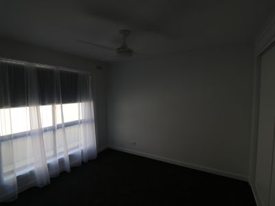 1 / 18 OAK STREET, Seymour