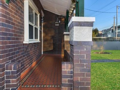 54 Hodge St, Hurstville