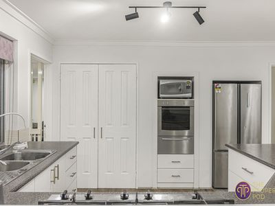 43 Greenpark Road, Alexander Heights