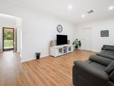 2 Grays Lane, Millicent