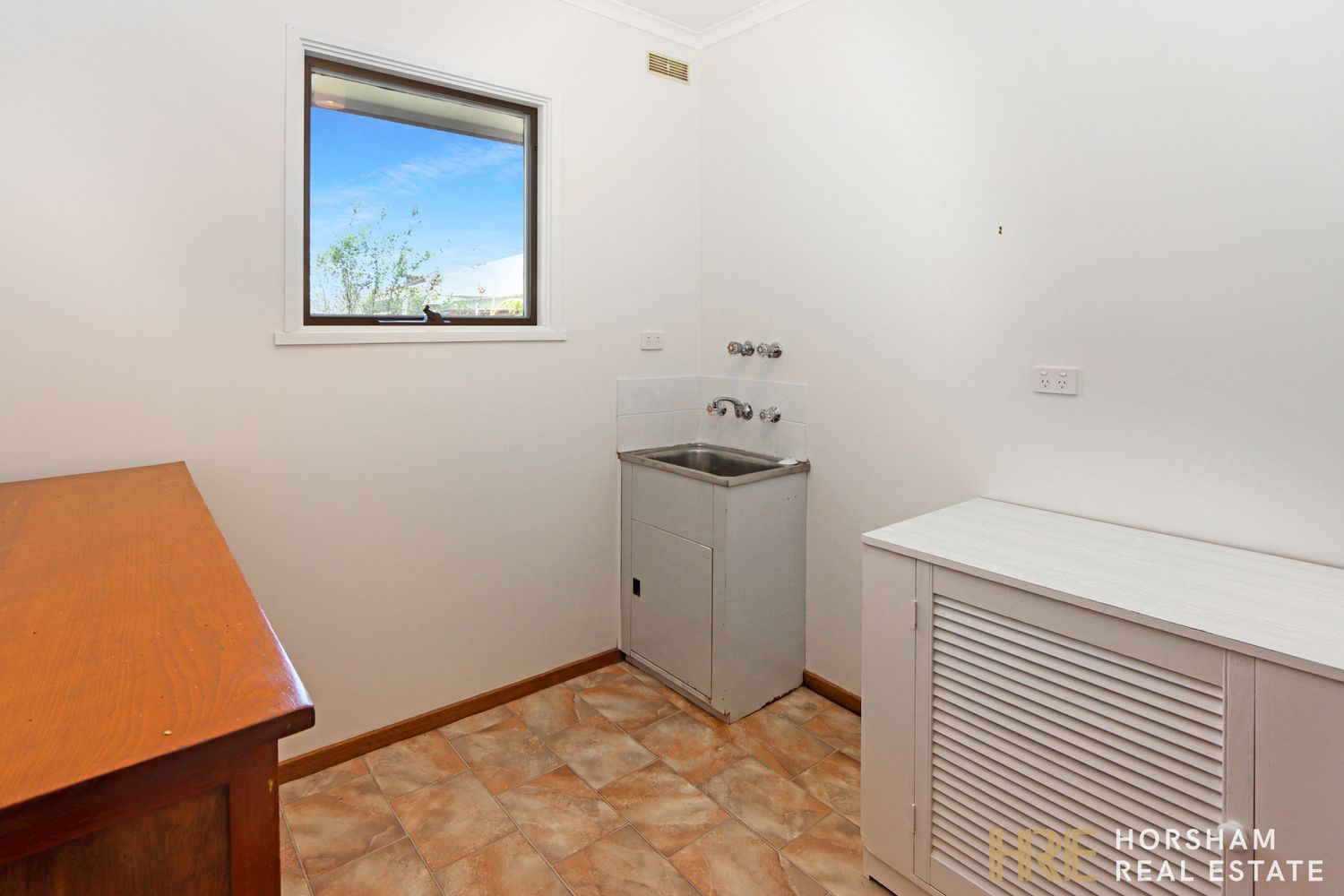 1 Hoskin Court, Horsham