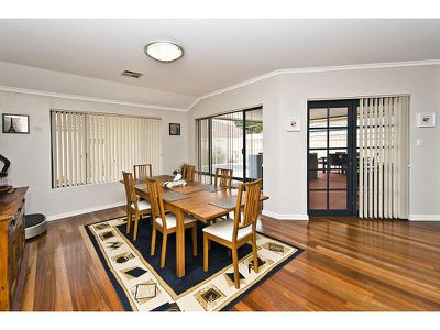 20 Dunbar Way, Canning Vale