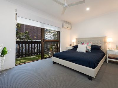 4 / 44 Miskin Street, Toowong