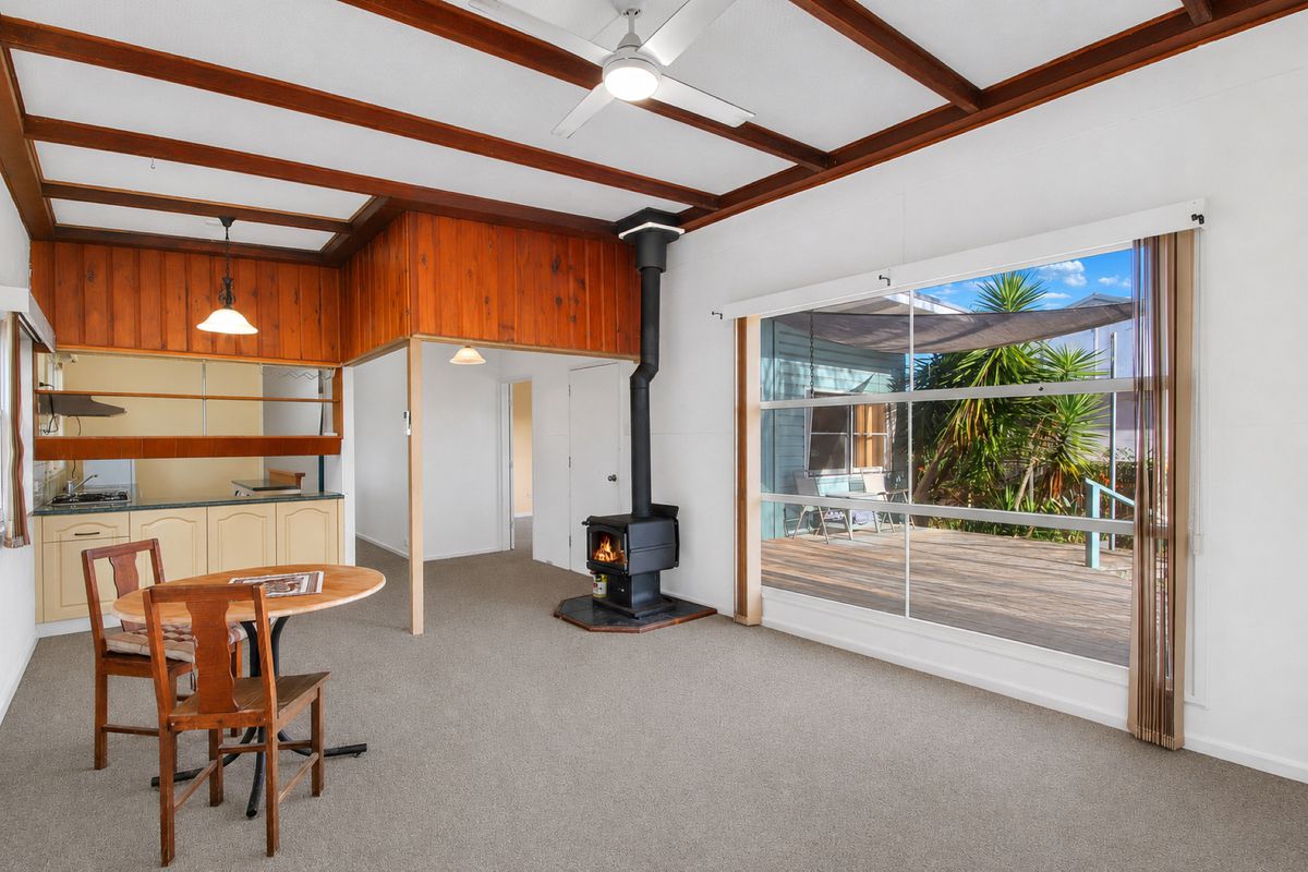 5 Field Street, Narooma