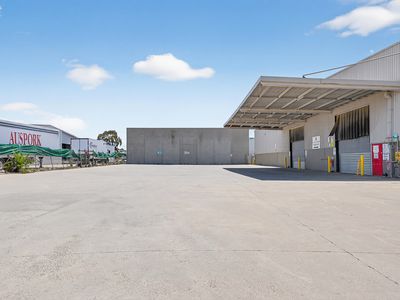 81-83 Strzelecki Avenue, Sunshine West