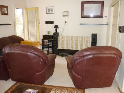 668 Barry Road, Neville