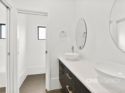 6 / 25 Royal Street, Worrigee