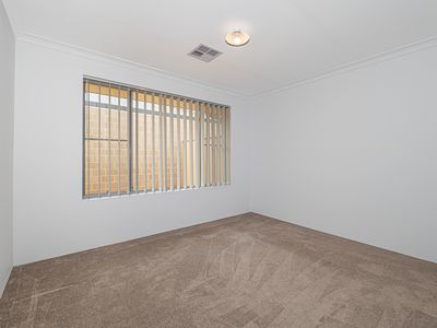 27 Pingaring Court, Byford