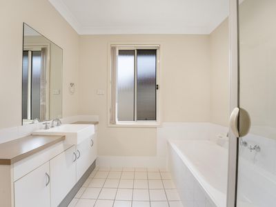 6 Vulcan Place, Hamlyn Terrace