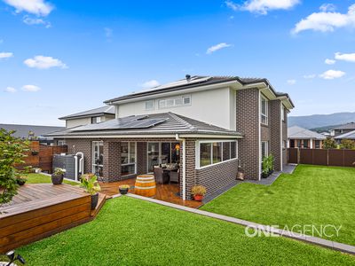 1 Honeybee Crescent, Calderwood