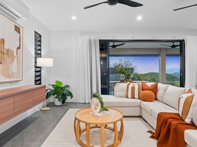 50-52 East Parkridge Drive, Brinsmead