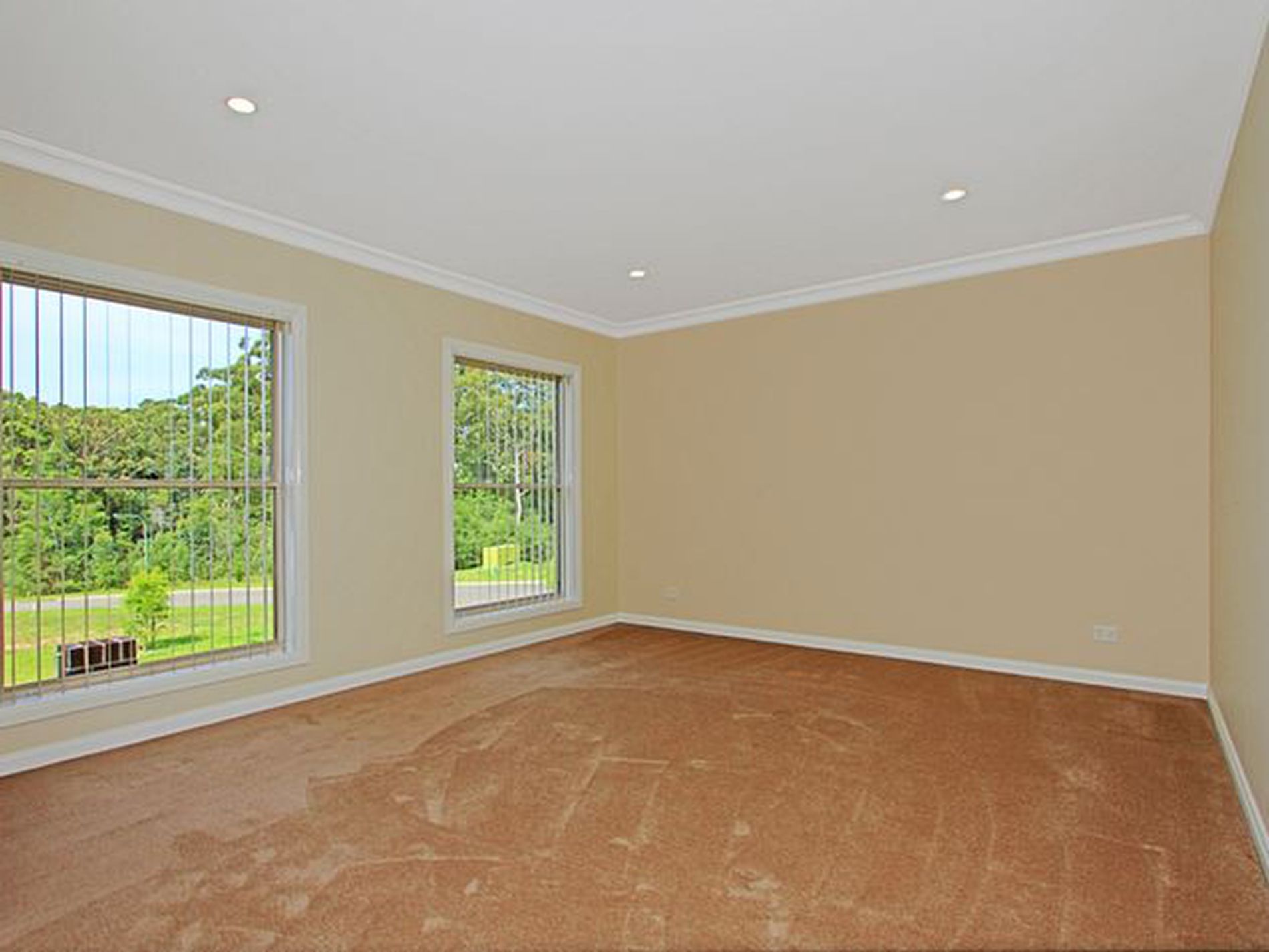 12 Kamala Avenue, Ulladulla