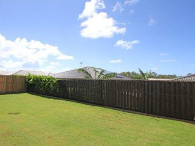2 Dawes Crescent, Urraween