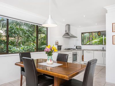 18 Peter Street, South Golden Beach