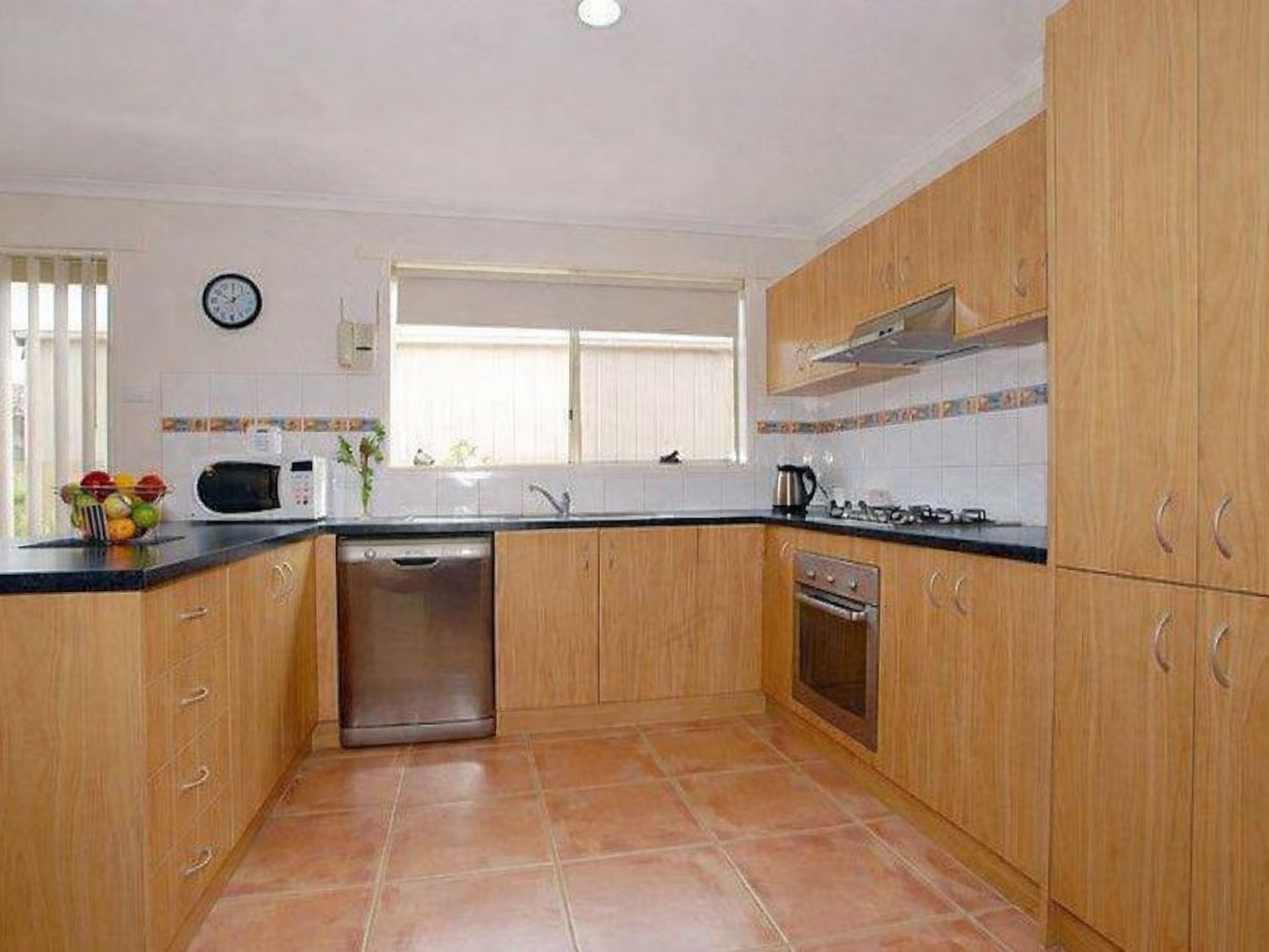 15 Dunlavin Way, Cranbourne East