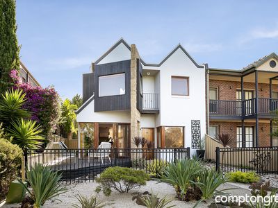 32 O'Connell Mews, Williamstown
