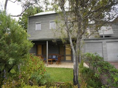 2 / 24 Perrumba Street, Hawks Nest