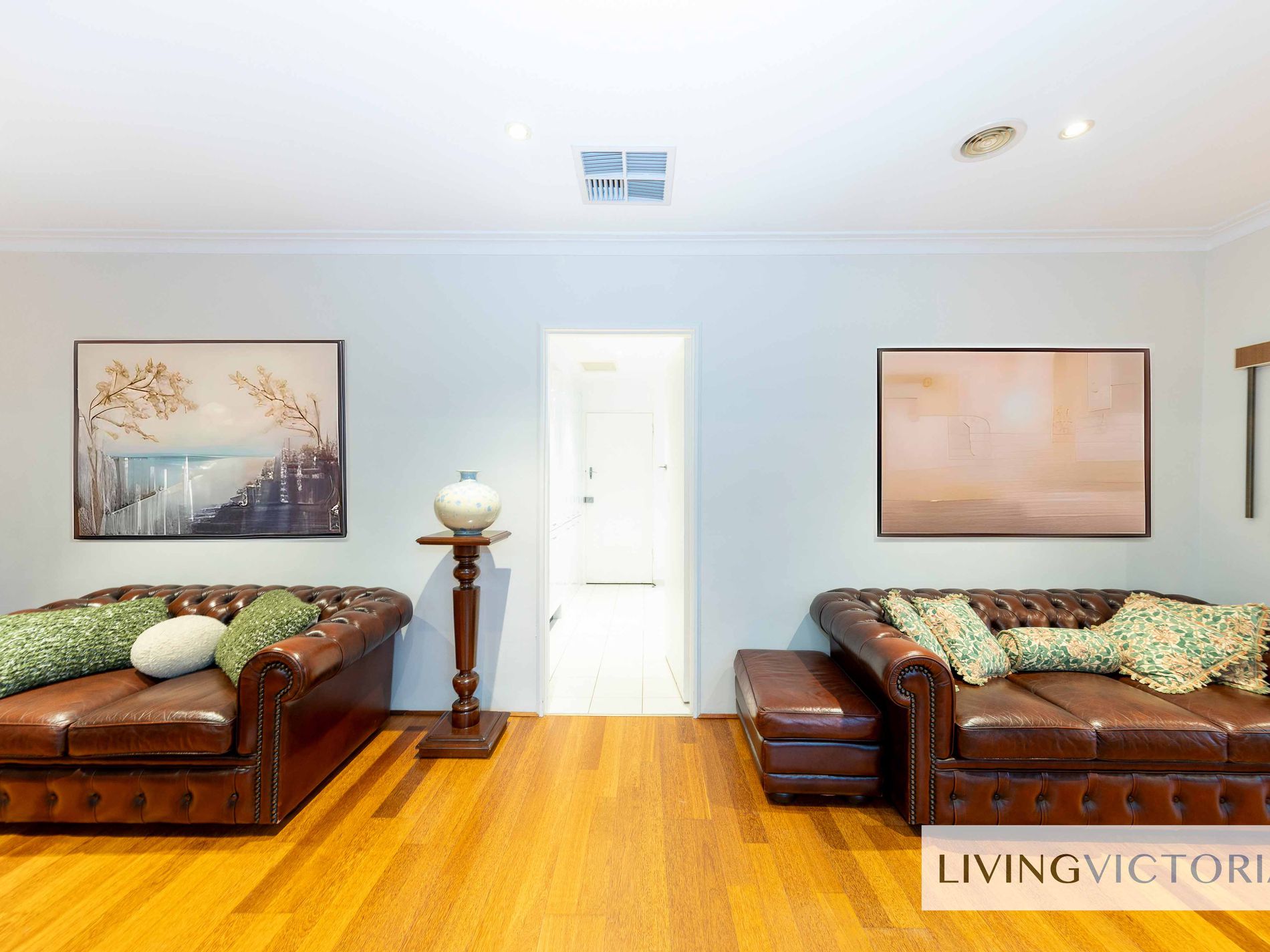 9 Terang Avenue, Burwood East