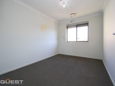 34 Greater Circuit, Bass Hill