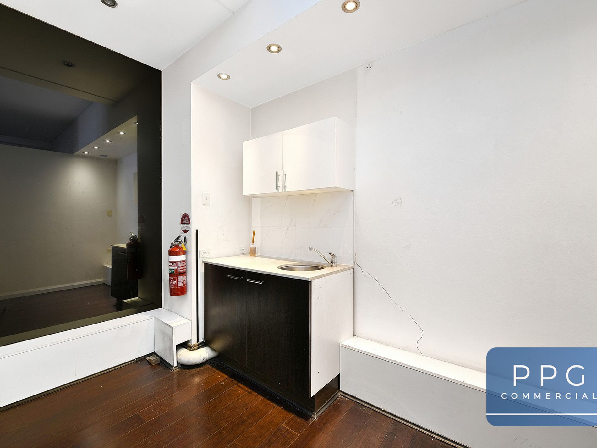 Ground Floor / 332 Rocky Point Road, Ramsgate