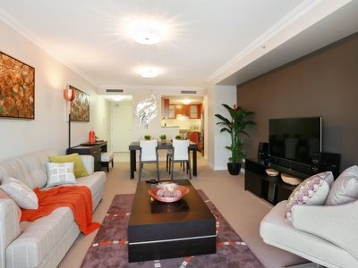 1701 / 79-81 Berry Street, North Sydney