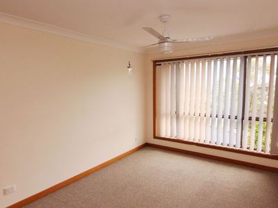 15 Belton Way, Forster
