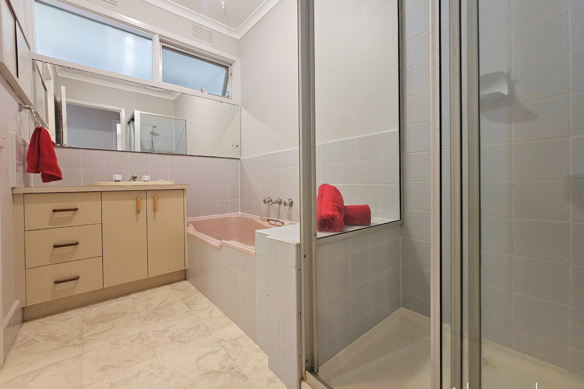 6 Cox Avenue, Tongala