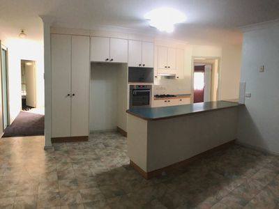 6 Catchpole Close, Dubbo