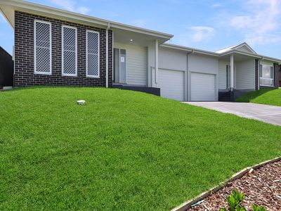 1 / 5 Heartwood Drive, Edgeworth