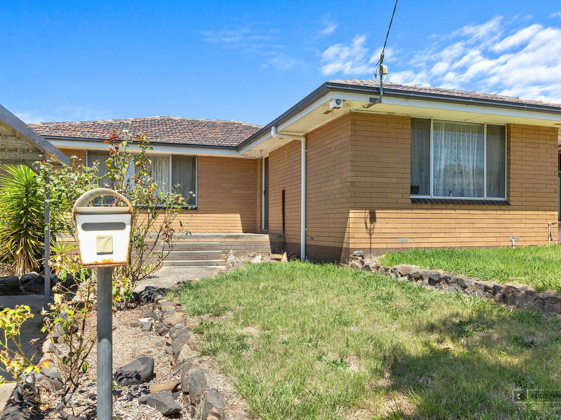 7 Priestley Crescent, Seymour