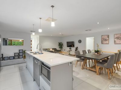 38 Hollins Bend, Madeley