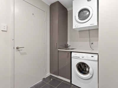 10 / 35 Wellington Street, East Perth