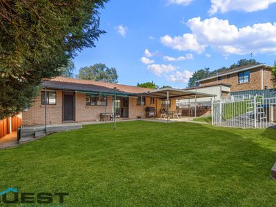 5 Copperfield Drive, Ambarvale