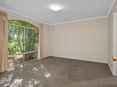 25 Cotter Street North , Hannans