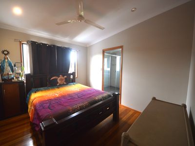 10 Hart Street, Mossman
