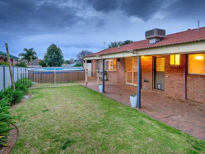 1 AZURE DRIVE, Wodonga
