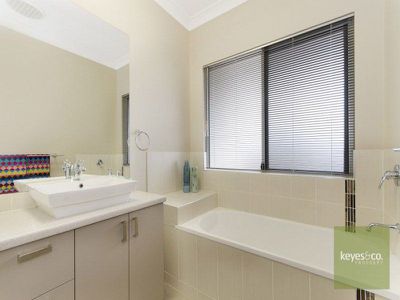 30 Westbrook Drive, Idalia
