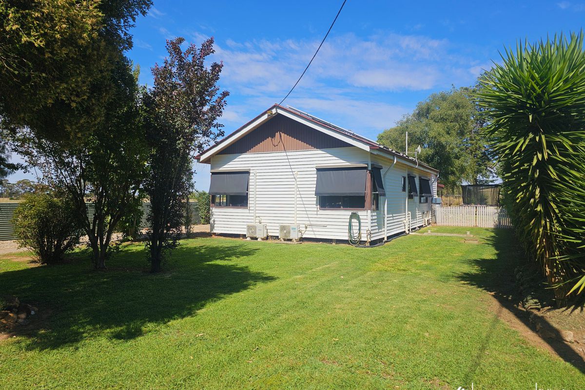 8 Shaw Road, Stanhope