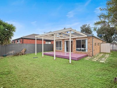 12 Silver Gum Street, Manor Lakes