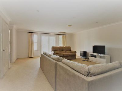 2 / 175 Keppel St, Bathurst