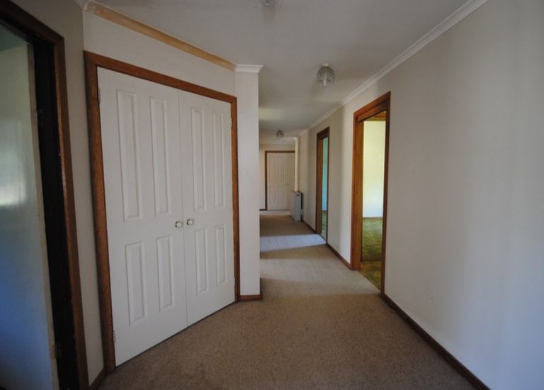 90 Pedrazzies Road, Gorae