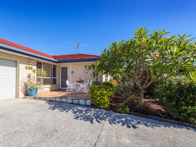 1 / 28 Melaleuca Avenue, Woolgoolga