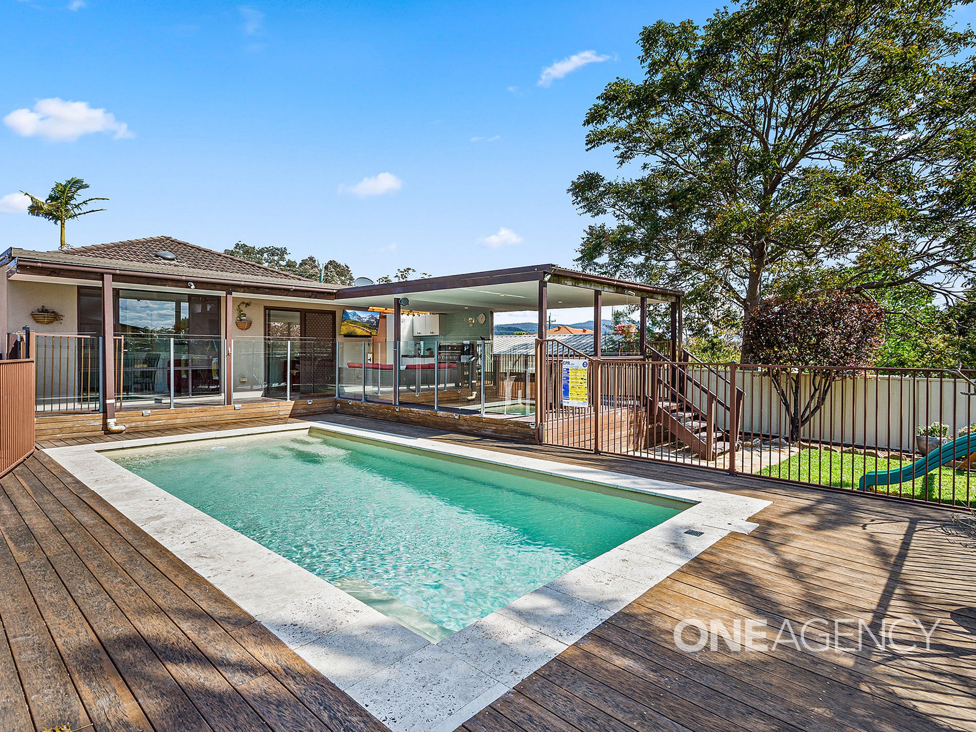 2 Cullen Street, Oak Flats | One Agency Elite Property Group