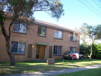 4 / 1 Denison Avenue, Barrack Heights