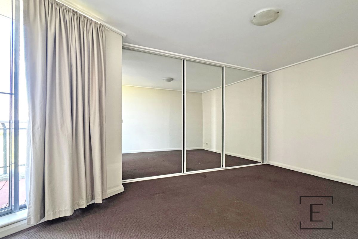 99 / 27 Bennelong Road, Wentworth Point