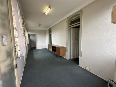 4 / 1 Carlton, Arncliffe