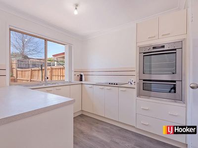 29 Bricketwood Drive, Woodcroft