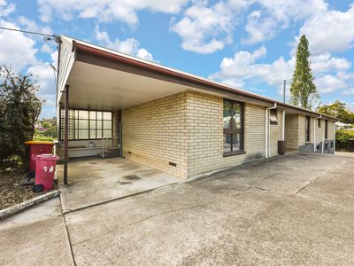 1 / 17 Heather Street, South Launceston